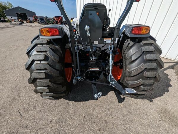 Bobcat CT4045 Tractor - Image 5