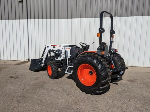 Bobcat CT4045 Tractor - Image 2