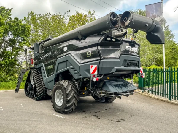 Fendt IDEAL 9T Combine Harvester - Image 4