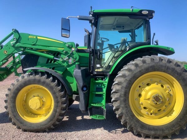 John Deere 6175R Tractor