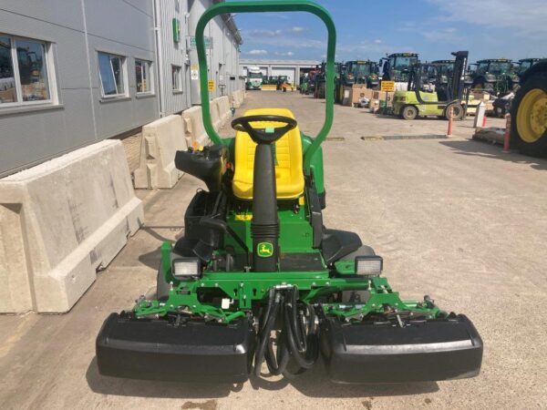 JOHN DEERE 2500B GREENS TRIPLE MOWER - Image 7
