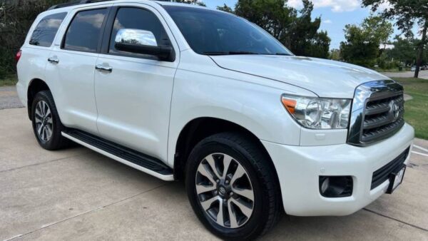 2014 Toyota Sequoia