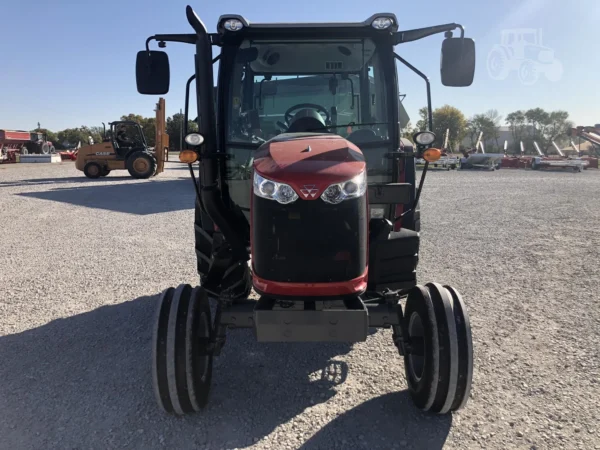 2023 MASSEY FERGUSON 4707 Tractor - Image 2