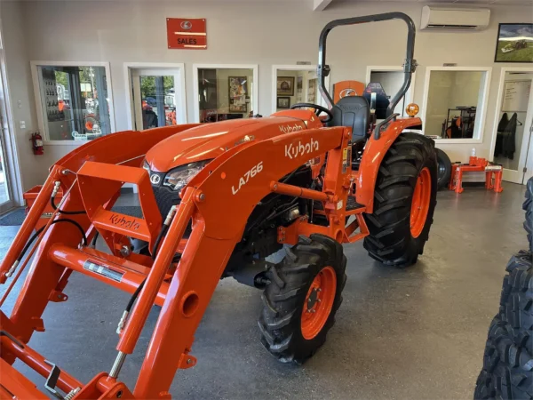 2024 Kubota L4802HST Tractor - Image 4