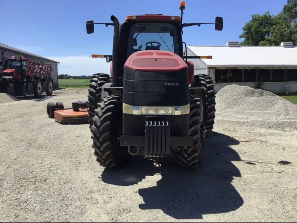 2013 Case IH Magnum 235 Tractor - Image 6